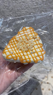 【Caramel Almond Soy Milk Basque Cheesecake】Squishy stress relief toy