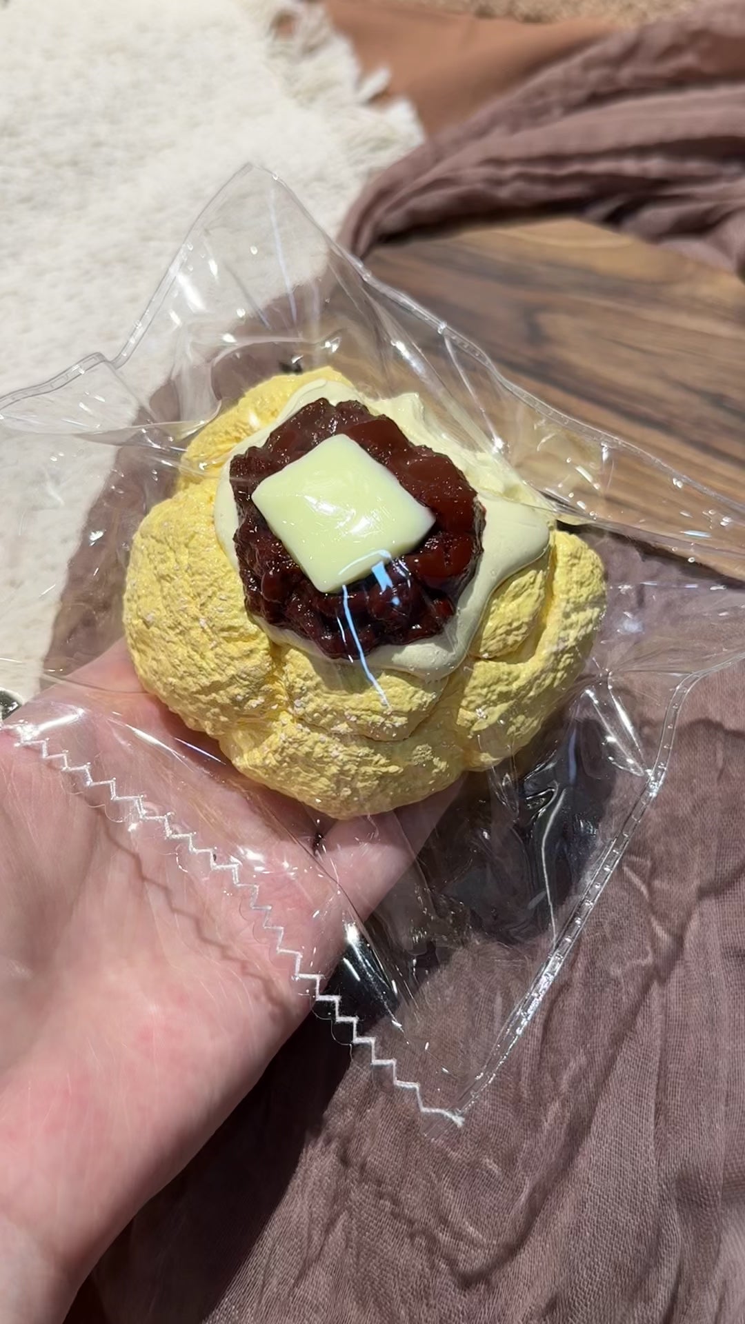 【Red Bean Butter Puff】Squishy Stress Relief Toy